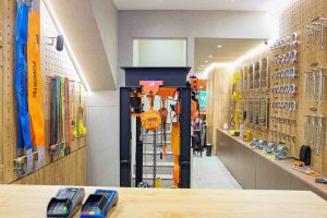 Mega Jaya, Solusi Terlengkap untuk Kebutuhan Lifting Equipment