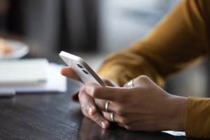 Cara Melaporkan Penipuan Online dengan Bukti Percakapan